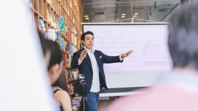 英語プレゼンで緊張しない方法